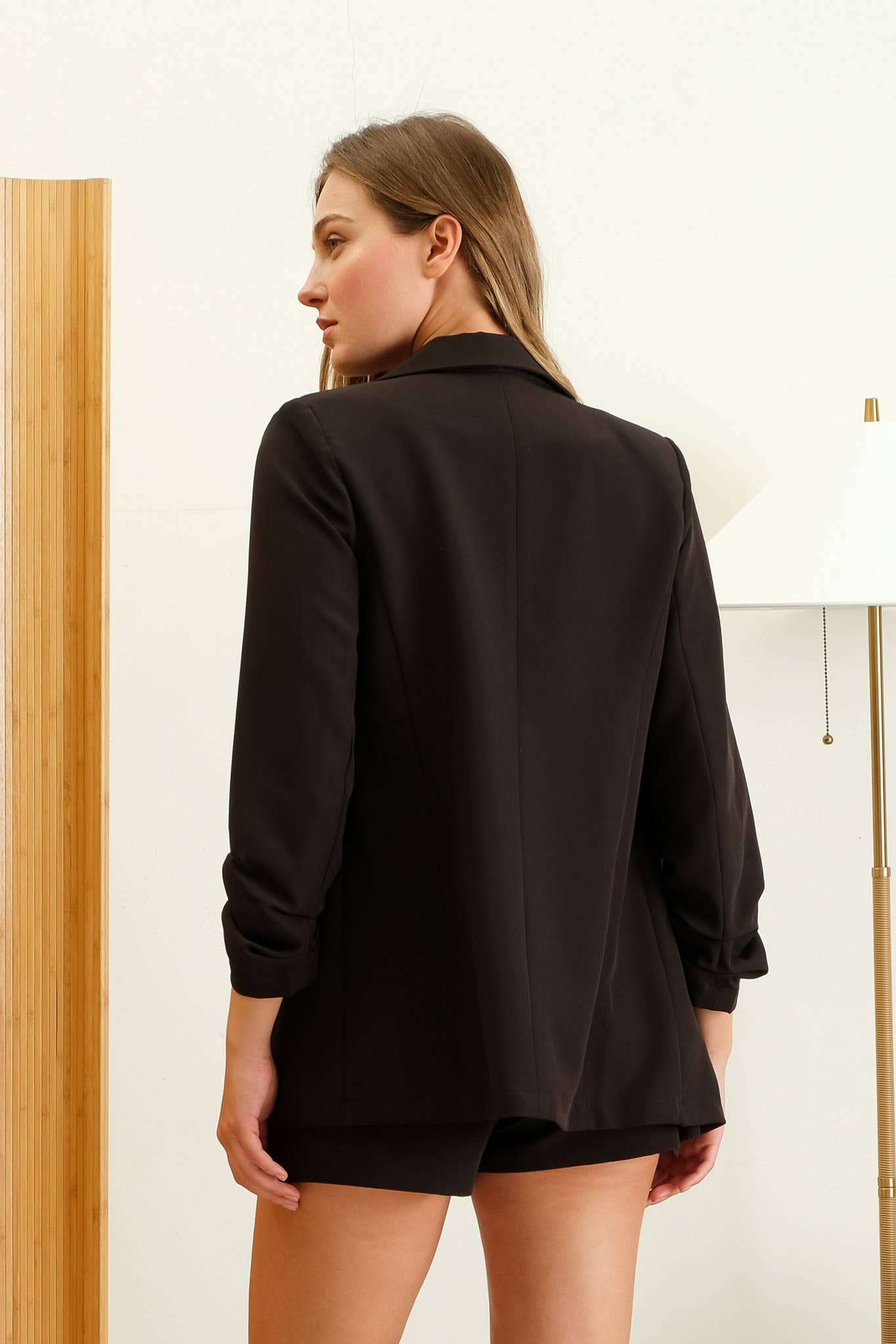 3/4 RUCHED SLEEVE SOLID BLAZER
