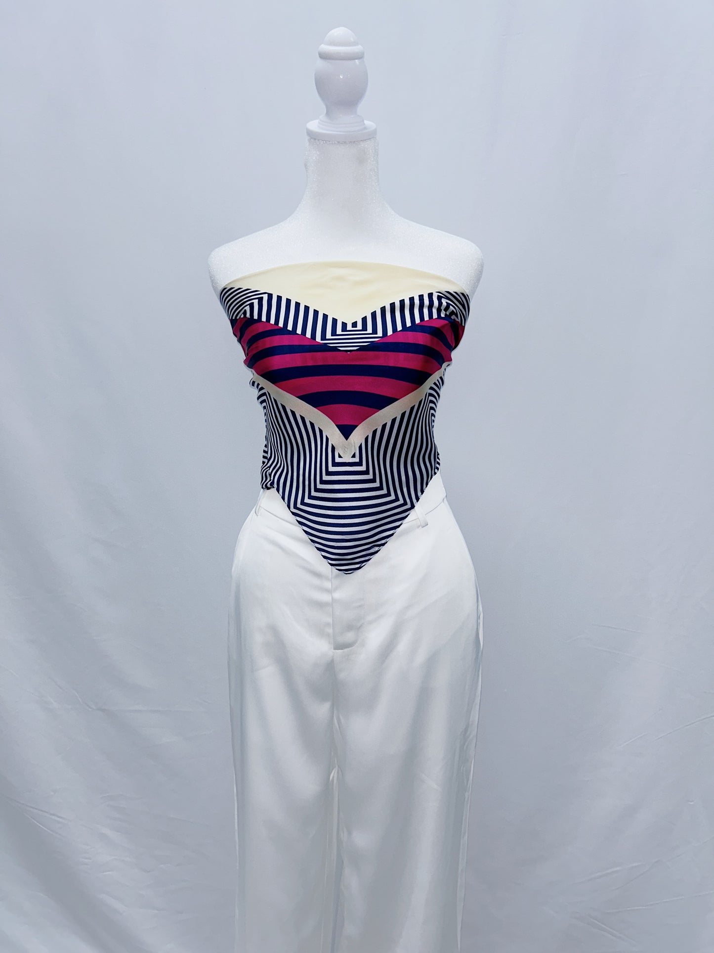 27" Navy and Fuchsia Scarf