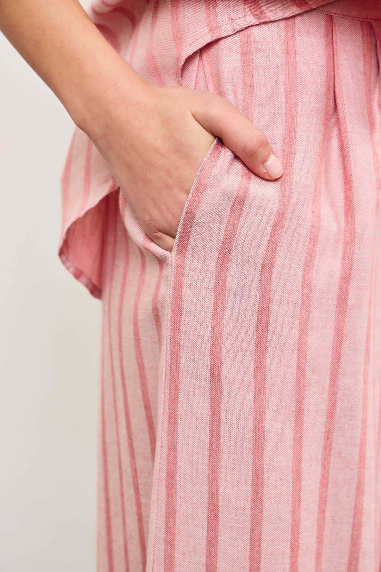 STRIPE WIDE LEG PANTS