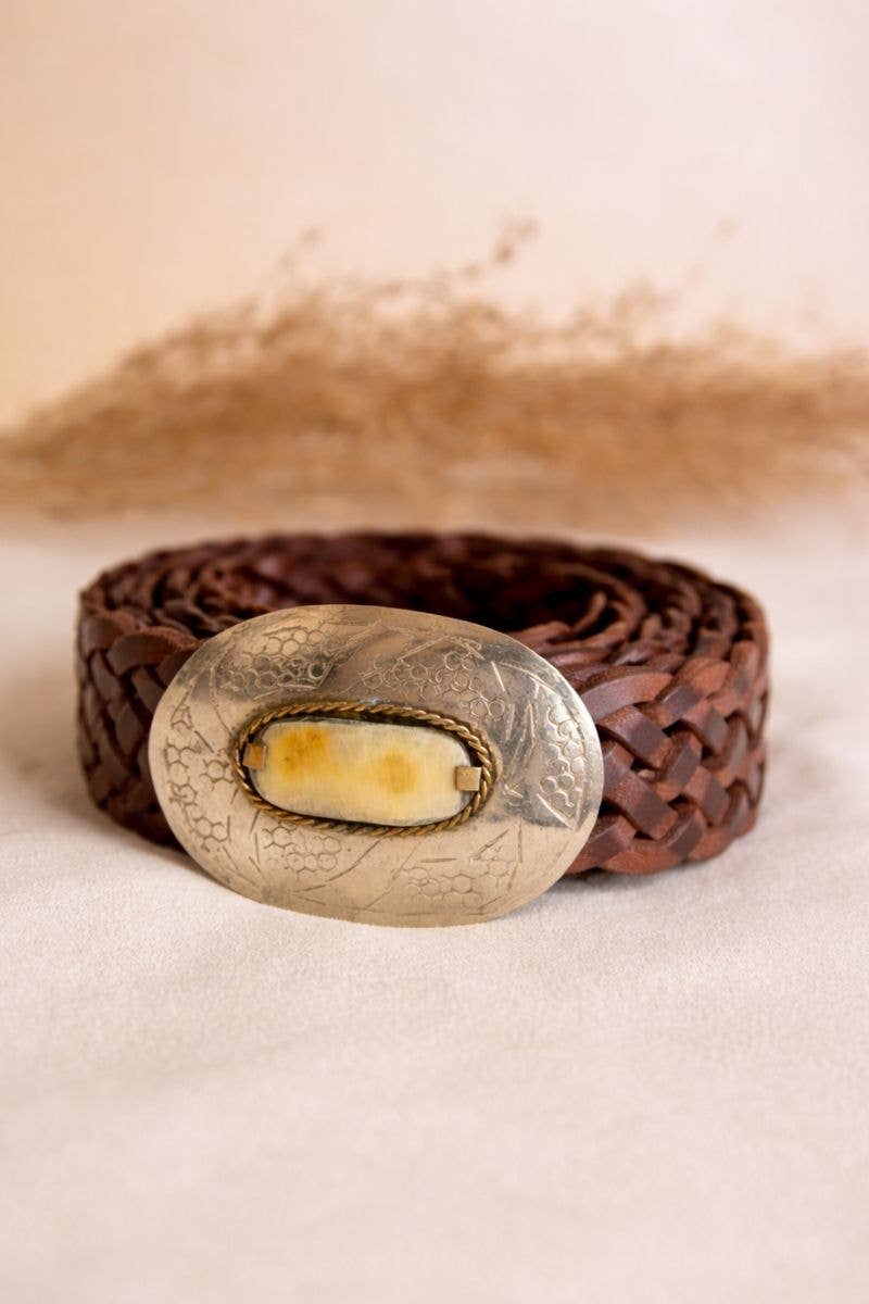 Belt with Large Accent